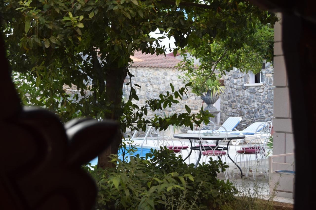Hotel Las Casitas Del Jardin Tudela de Duero Eksteriør billede